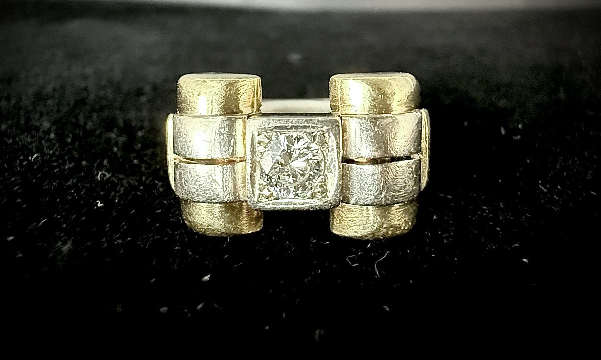 Tank Ring In 18-carat Yellow Gold Set With A 0.30-carat Brilliant-cut Diamond-photo-3