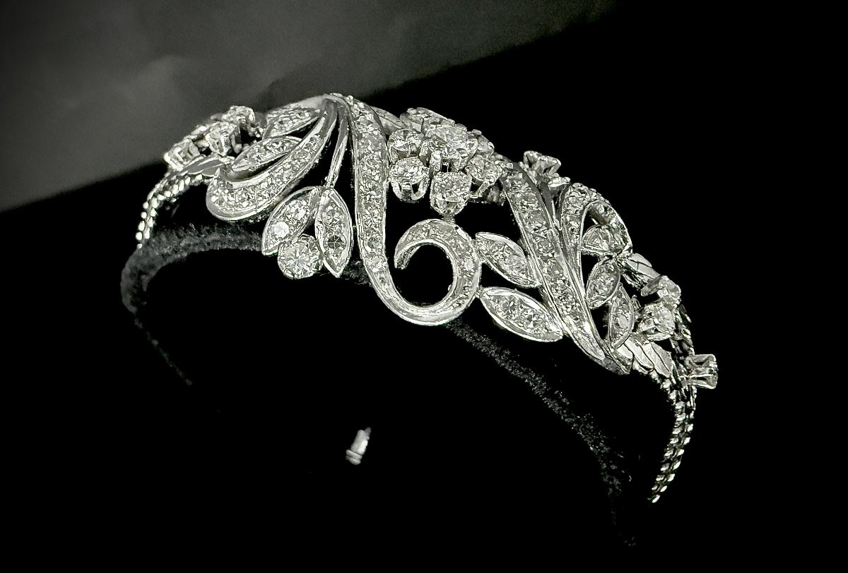 White Gold Bracelet Set With 4 Carats Of Brilliants-photo-5