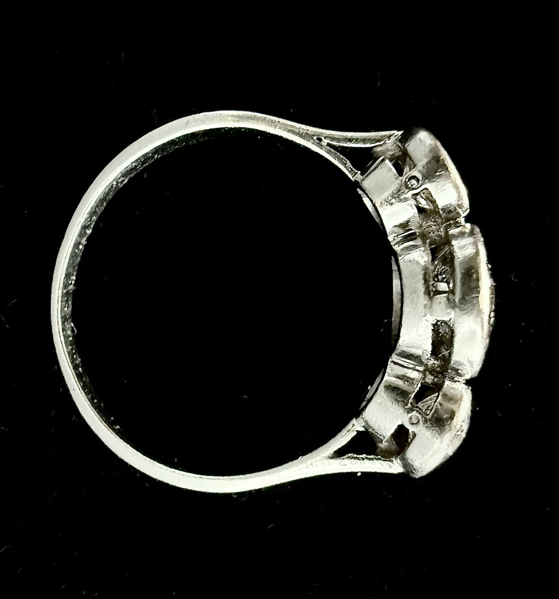 Art Nouveau Ring Set With Three Old-cut Diamonds Totaling 3.20 Carats-photo-1