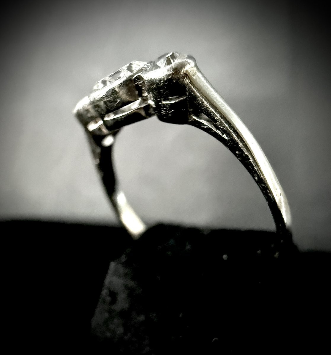 Bague ancienne en or blanc serti de 1 carat de diamants-photo-4