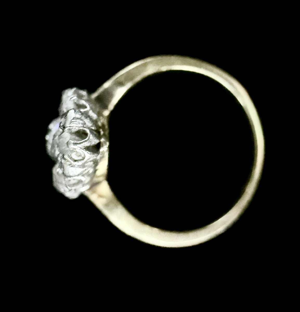Bague marquise en or blanc et jaune 18 carats sertie de 1,82 carats de diamants taille ancienne-photo-2