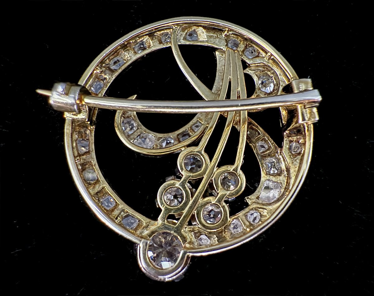 White And Yellow Gold Brooch Set With A 0.90 Carat Diamond (vs-e/f)-photo-2
