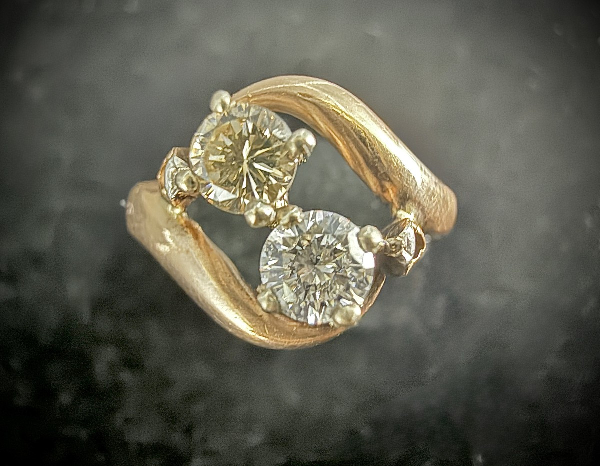 Art Nouveau Ring In Pink Gold Set With 2 Diamonds Of 0.20 And 0.22 Carat G/h And Cognac Color