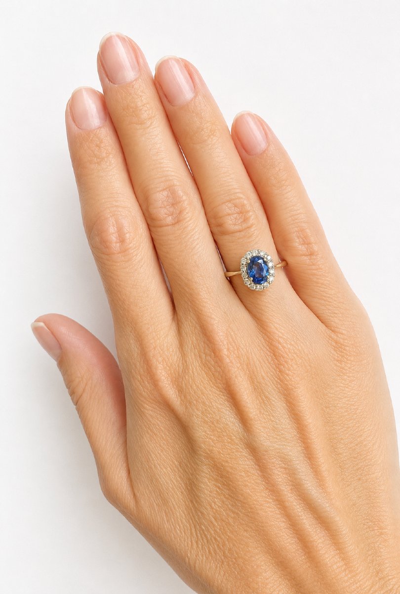 18k Gold Daisy Ring With 1.10 Ct Sapphire And 0.25 Ct Diamonds. Natural Stone Tested-photo-2
