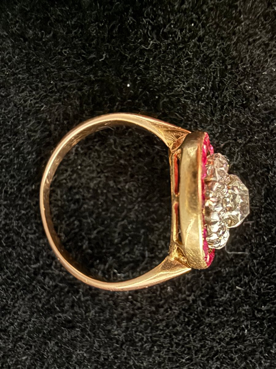 Antique Ring In 18k Yellow/pink Gold, Old-cut Diamonds And Calibrated Rubies - Approx 1 Carat-photo-3