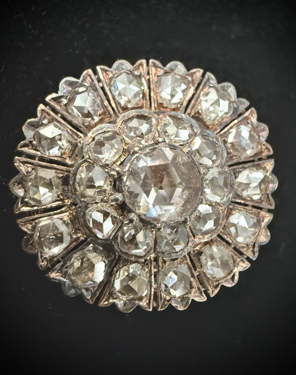 Broche Napoléon III en or jaune 18K, ornée de 2,50 ct de diamants taille rose-photo-1