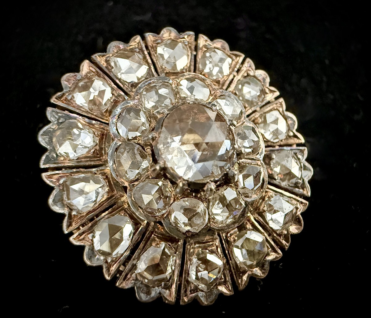 Broche Napoléon III en or jaune 18K, ornée de 2,50 ct de diamants taille rose