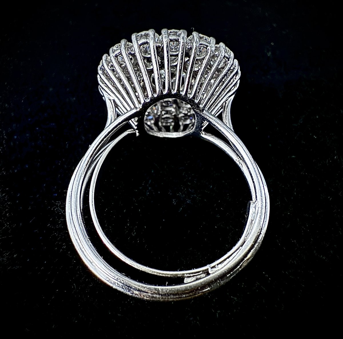 Importante bague marguerite - diamant centre 1,30ct (VS) - 3,02 ct brillants - monture platine-photo-3