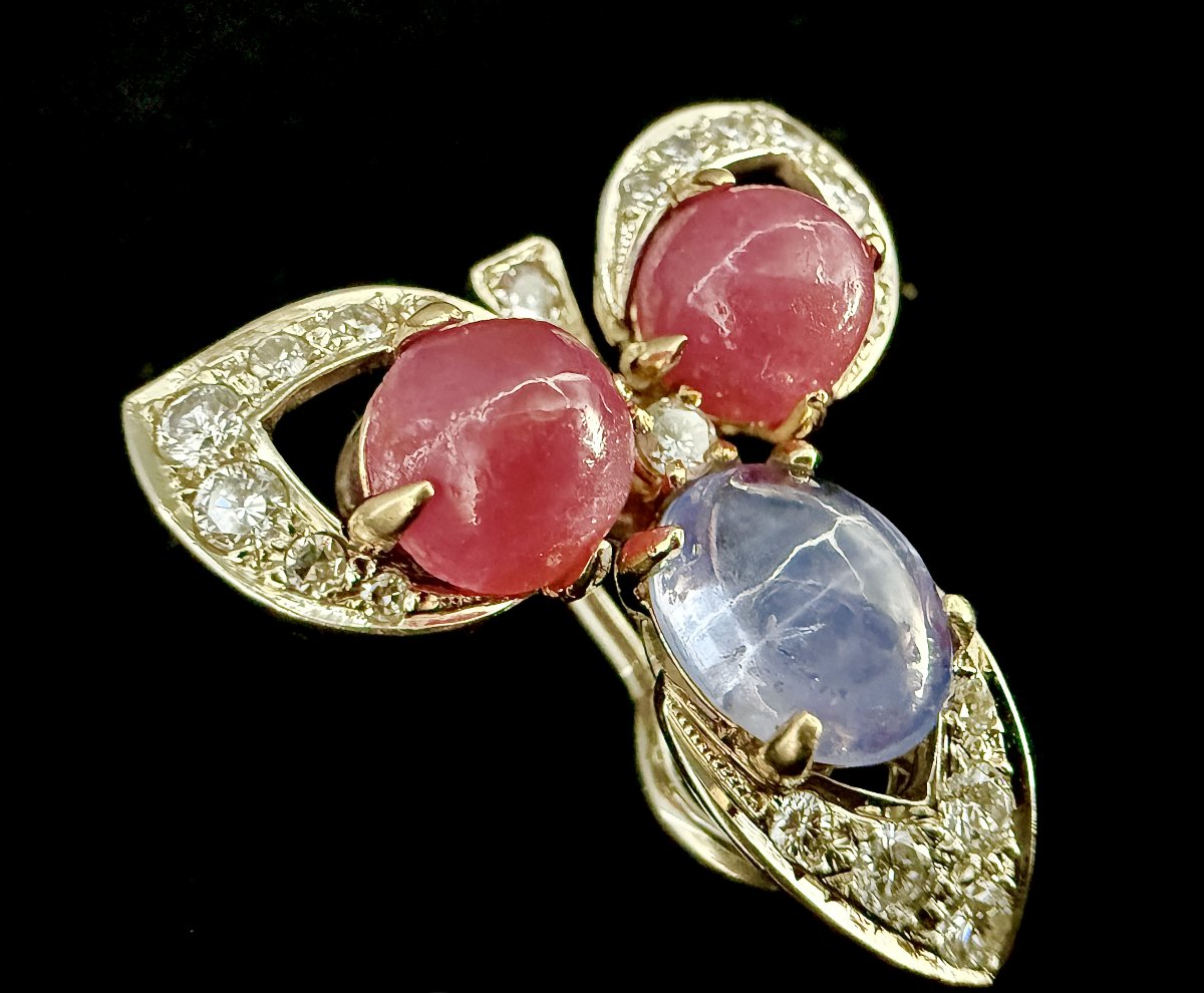 Paire de boucles transformables en or 18k, 6 ct rubis et 3,5ct saphirs cabochons et diamants-photo-3