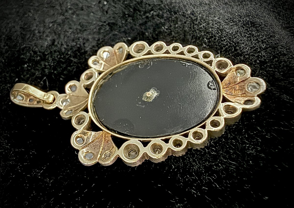 Pendentif XIX siècle, en platine et en argent orné d'onyx, diamants taille rose et ancienne-photo-2