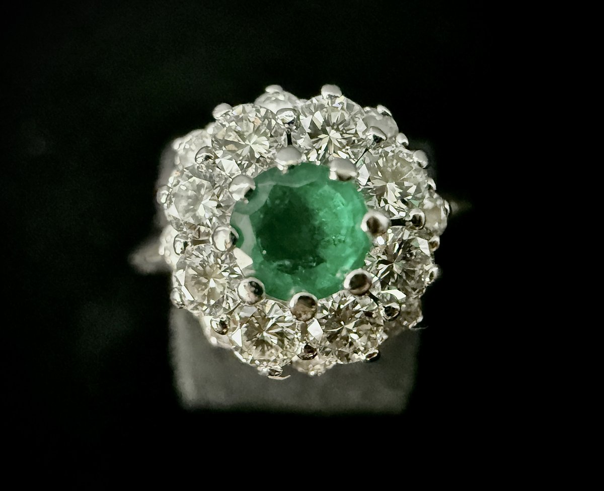 Bague marguerite or blanc 18 carats émeraude et diamants-photo-4