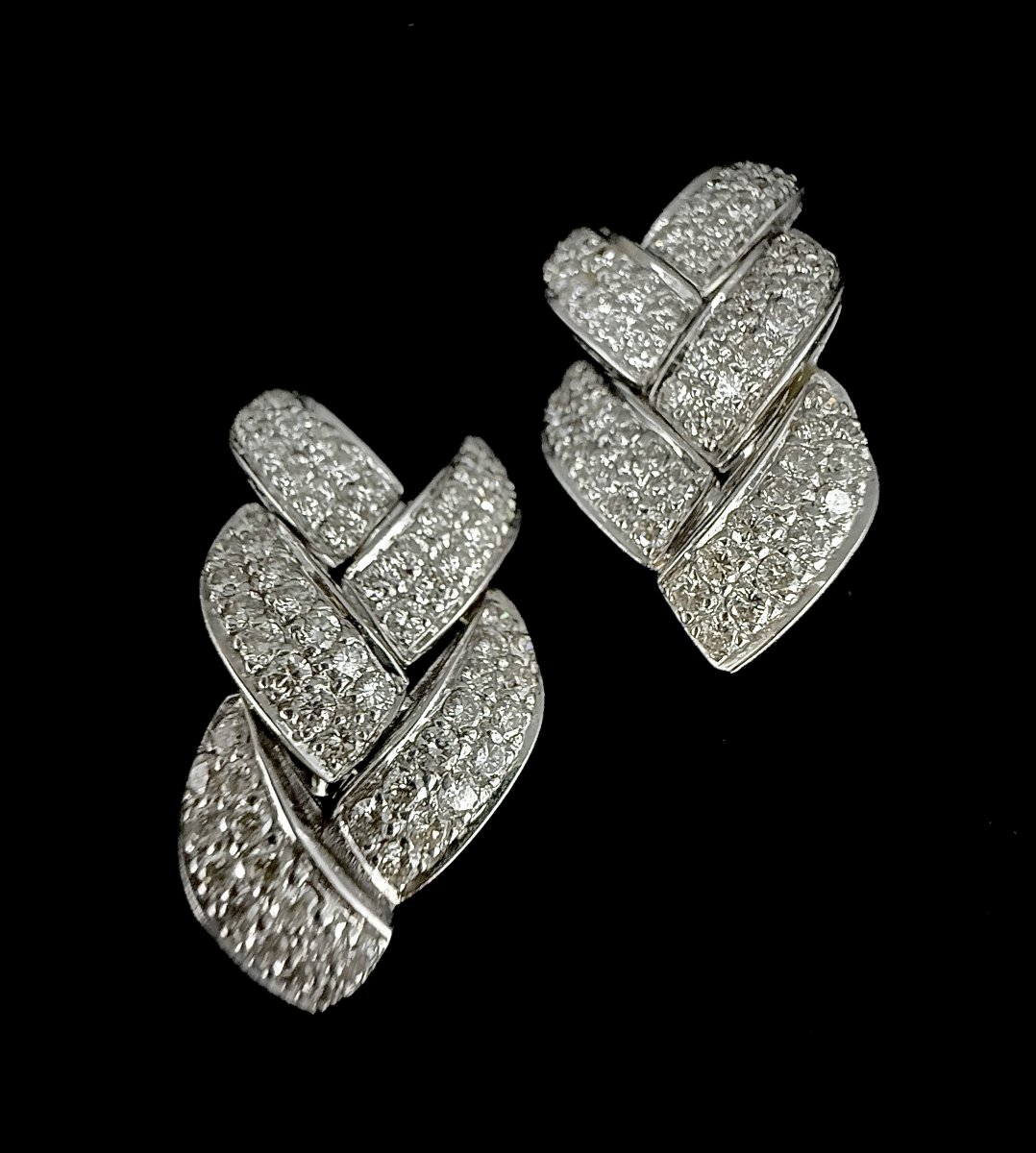 18-karat White Gold Clip-on Earrings, Set With 140 Diamonds—approx. 4.90 Carats-photo-1