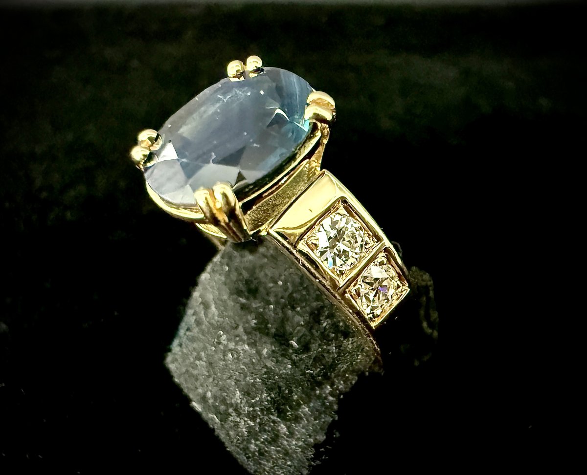 Bague or jaune 18K, saphir naturel non chauffé de 3,11 carats et diamants-photo-4