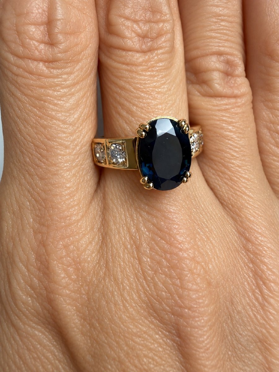 Bague or jaune 18K, saphir naturel non chauffé de 3,11 carats et diamants-photo-1