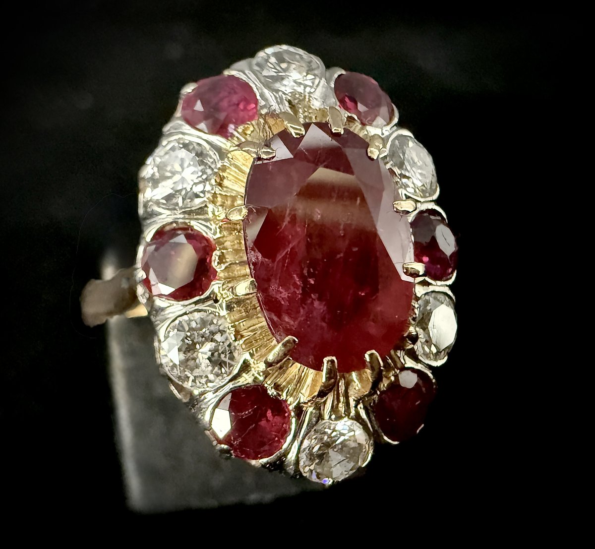 18k Gold Daisy Ring — 1.80 Ct Natural Ruby, Algt-certified, Rubies And Diamonds-photo-5