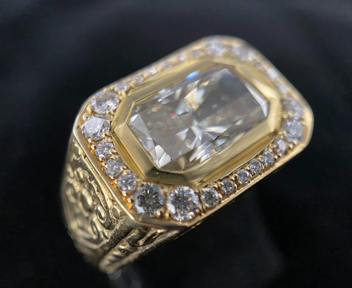 14k Gold Ring With A Radiant Cut Diamond Between 8 And 9 Carats (p2 / P3)-photo-1