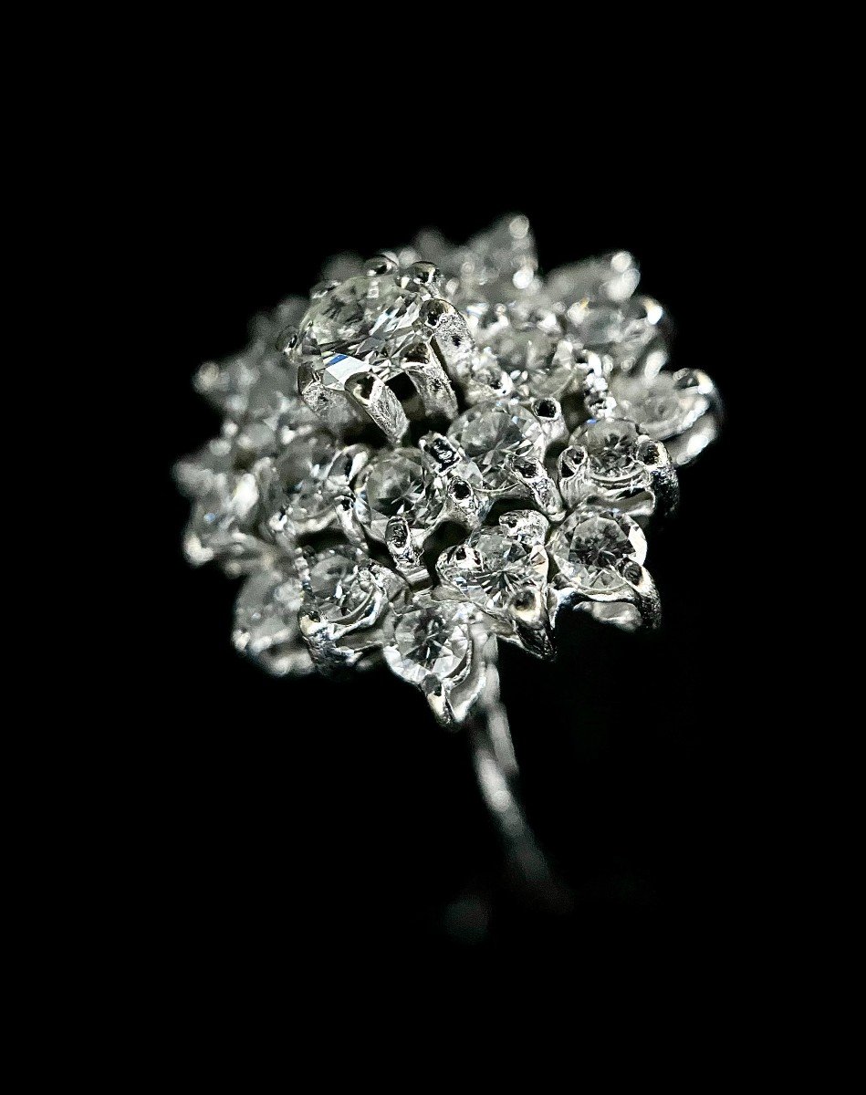 Flower Ring Set With 25 Brilliants Total: 1.48 Carats-photo-1