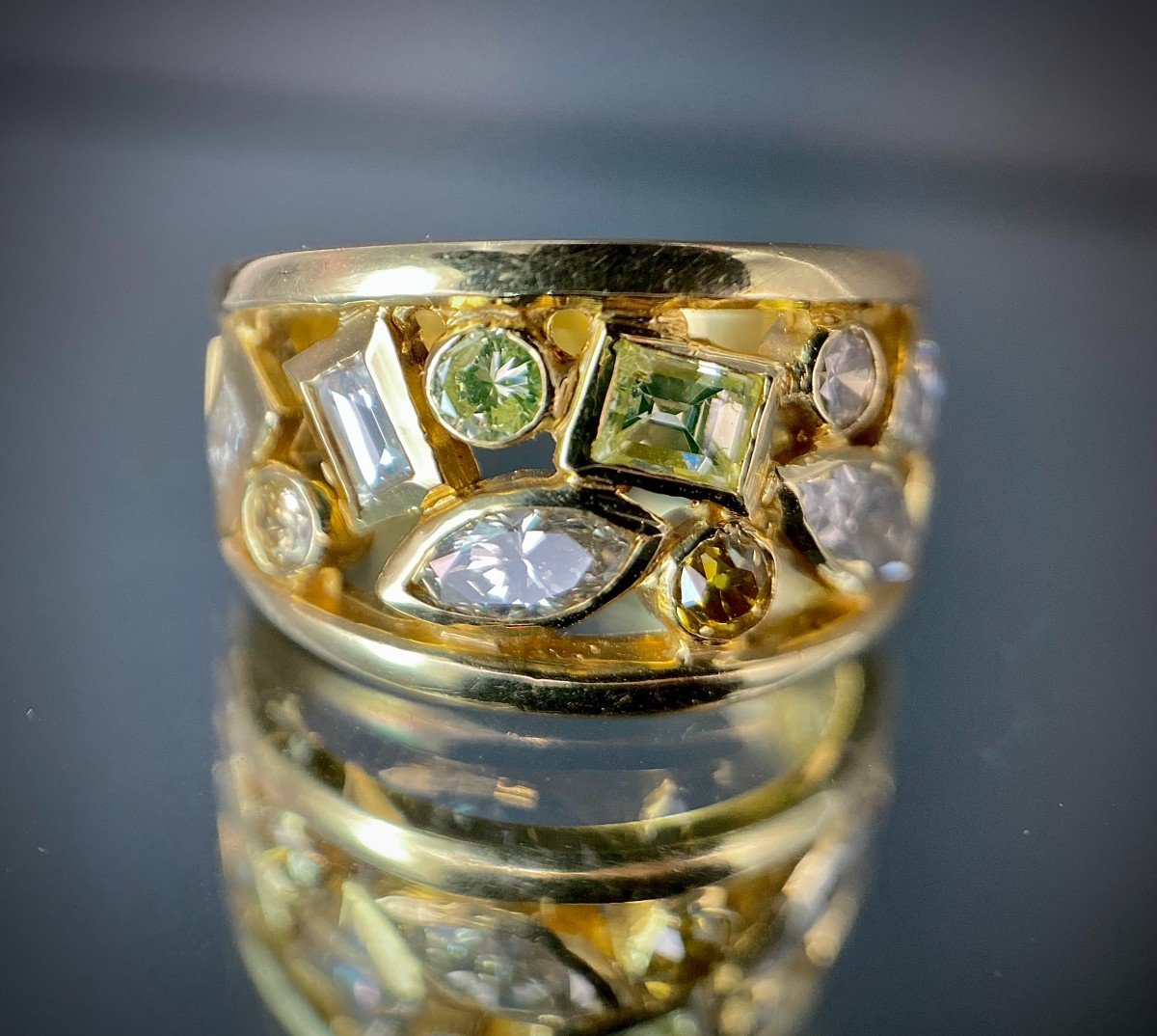 18k Yellow Gold Ring Set With 2.35 Carats Of Diamonds-photo-2