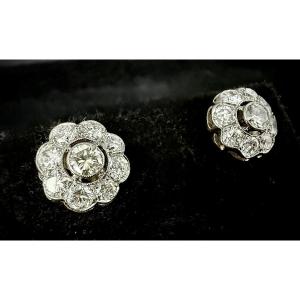 Art Deco Gold Earrings Set With 2.58 Carats Of Diamonds