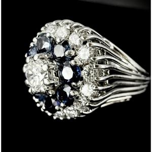 Bague en or blanc sertie d'un brillant central de 0,40 carat (VS-E/F)