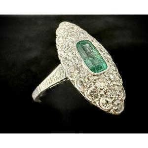 Belle Epoque Ring In Platinum, With A 1-carat Emerald And 1.30 Carats Of Vintage Diamond Pavé