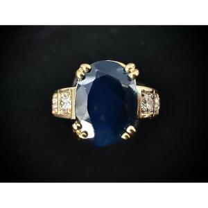 18k Yellow Gold Ring With A 3.11-carat Natural, Untreated Sapphire And Diamonds