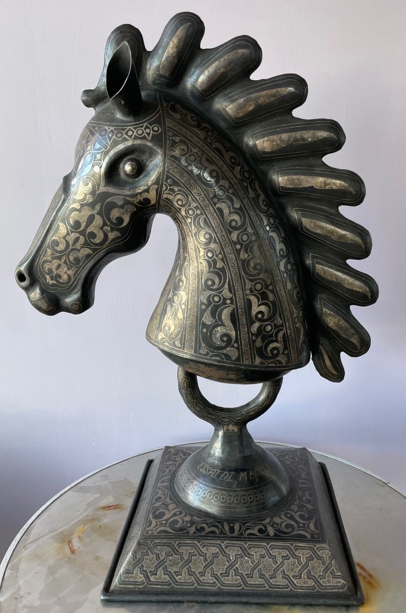 Important Metal Horse Head