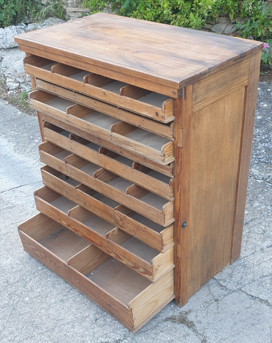 Trade Furniture-photo-2