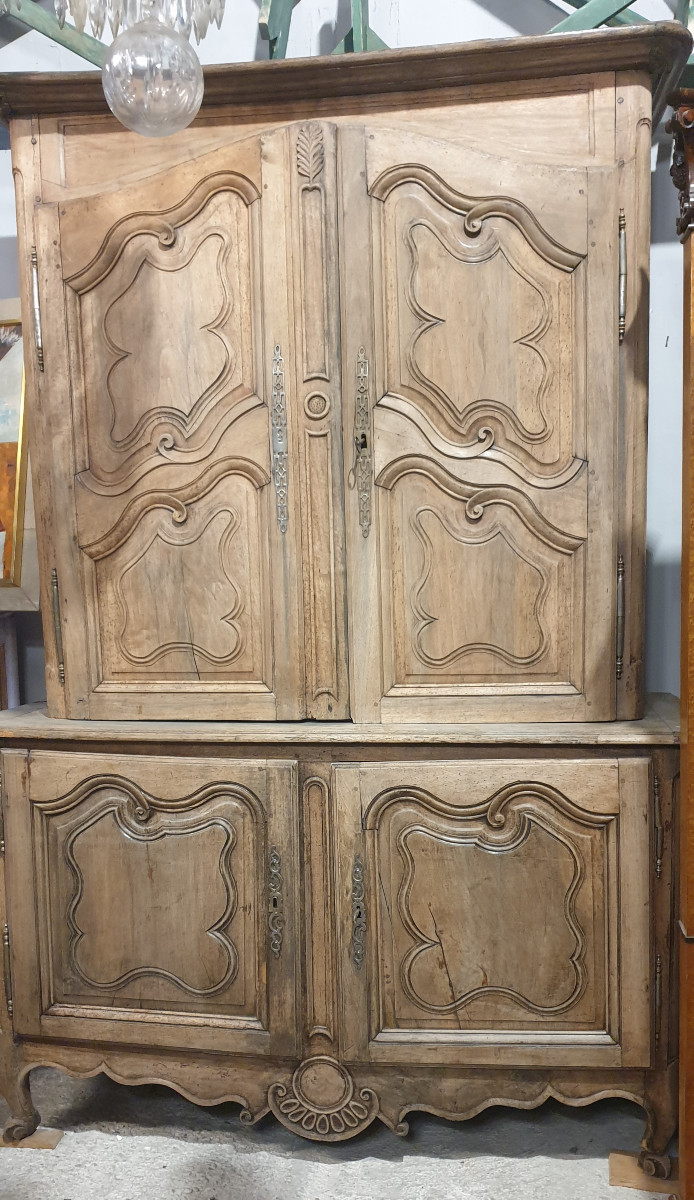 Two-piece In Natural Wood