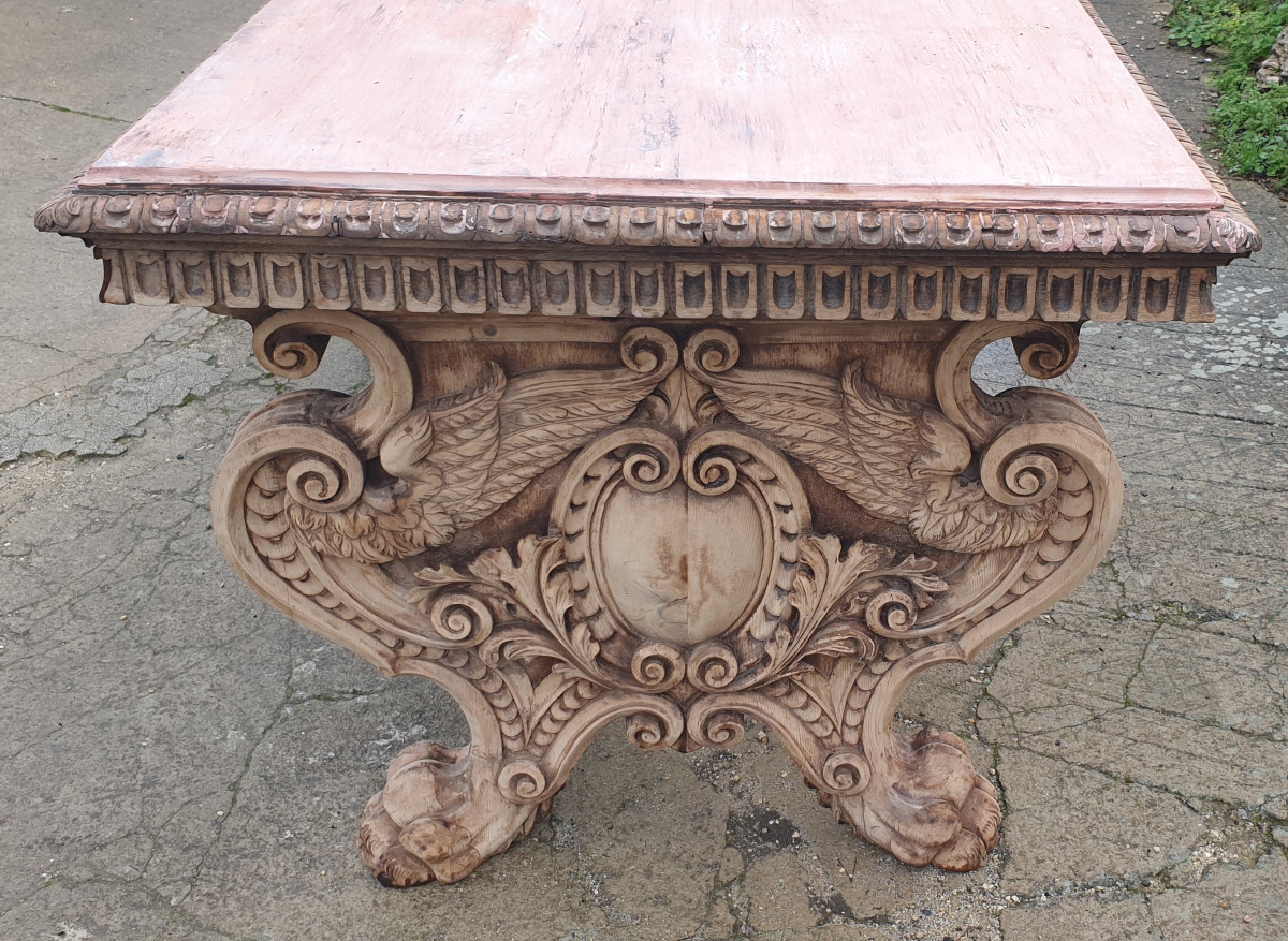 Richly Carved Wooden Table d'Apparat-photo-2