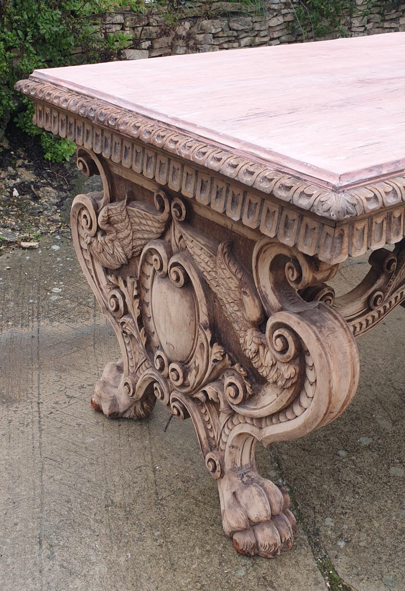 Richly Carved Wooden Table d'Apparat-photo-3