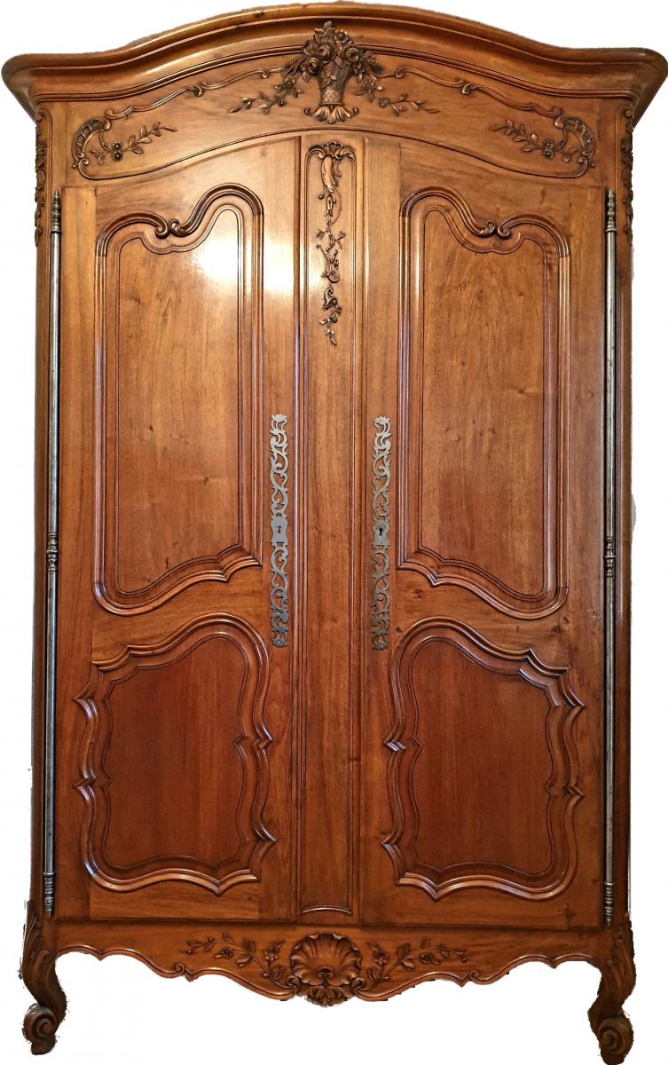 Provençal Wardrobe In Walnut