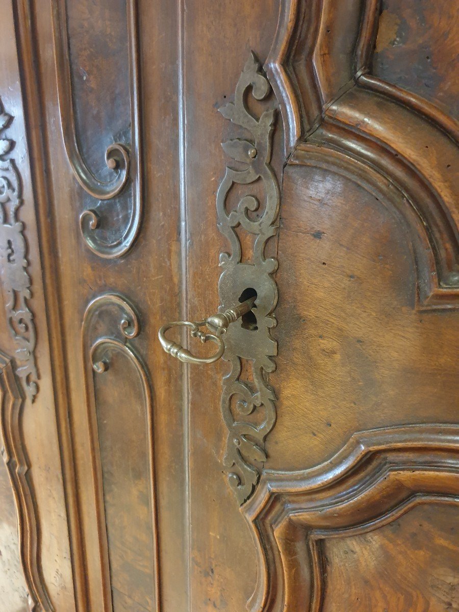 Armoire Rustique En Noyer-photo-1