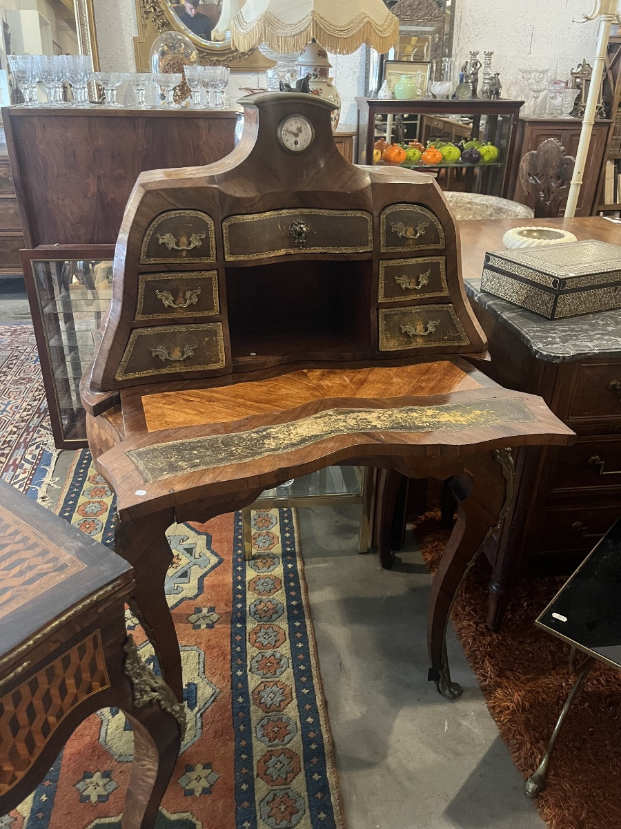 Lady's Desk-photo-1