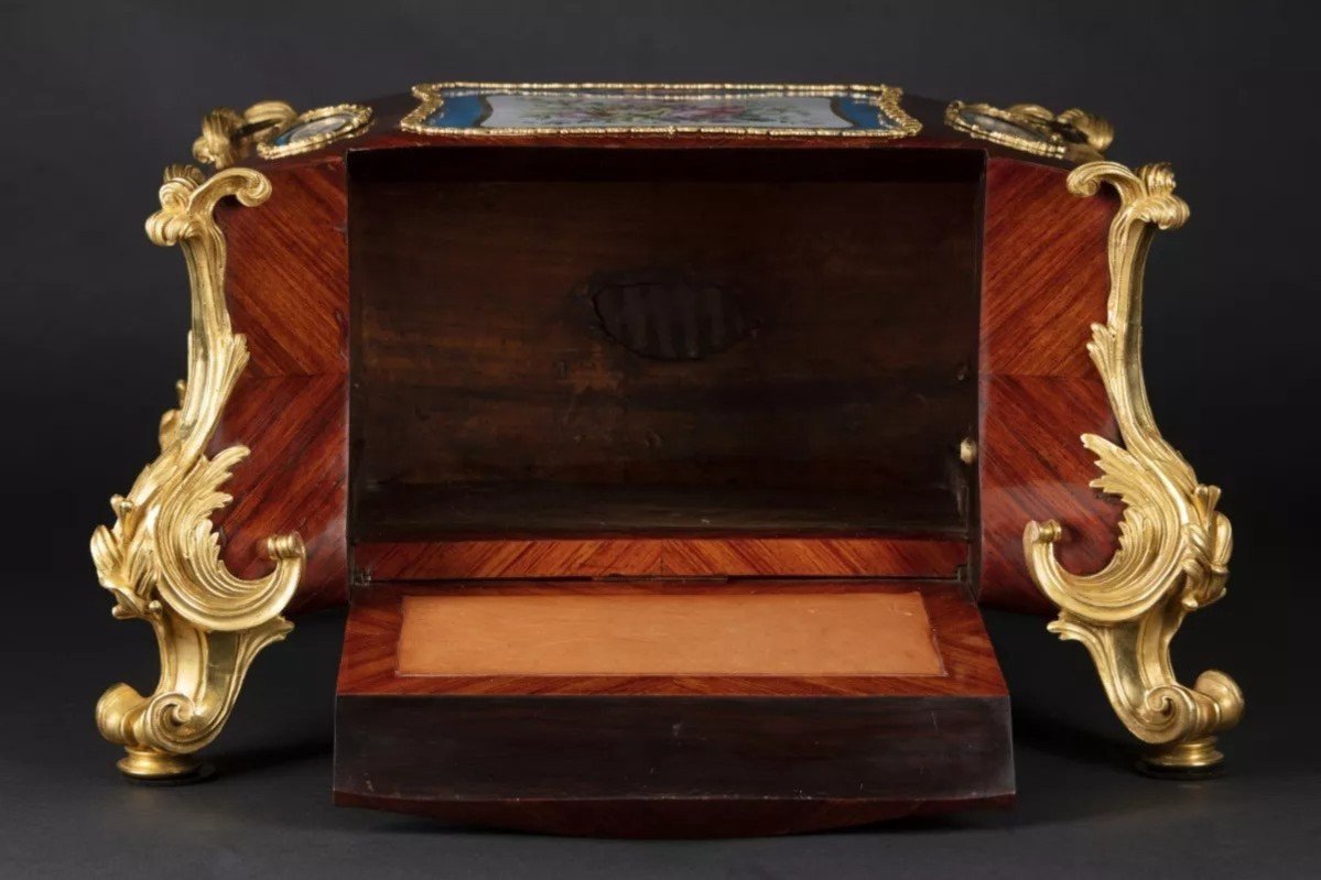 Boîte De Table Pour Bijoux. Signé Barre Sèvres . L 58cm-photo-4