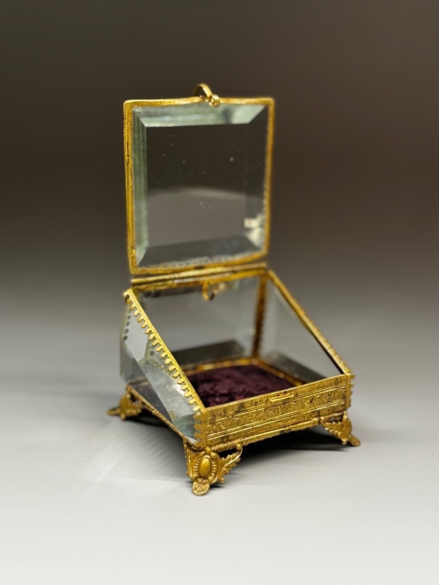 Polished Glass Jewelry Box-photo-3