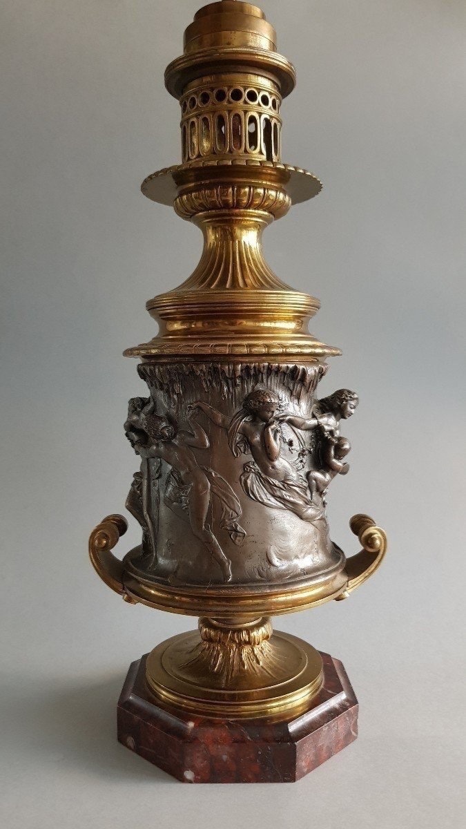 Victor Paillard. Bronze Lamp. Signed. H-71cm-photo-2