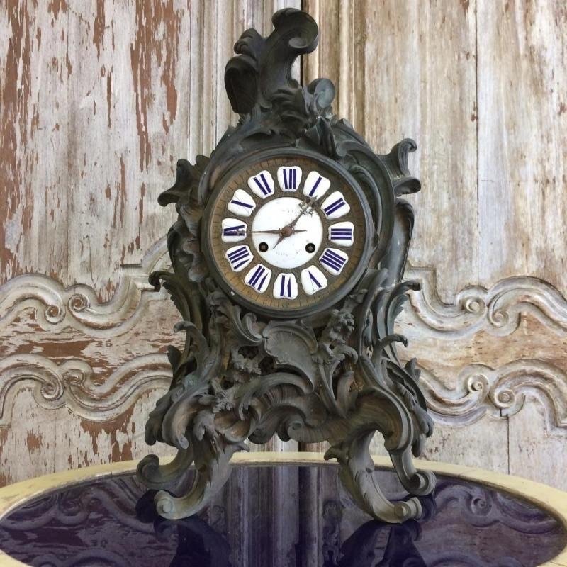 Louis XV-style Cartel. Original Patina. H-50cm