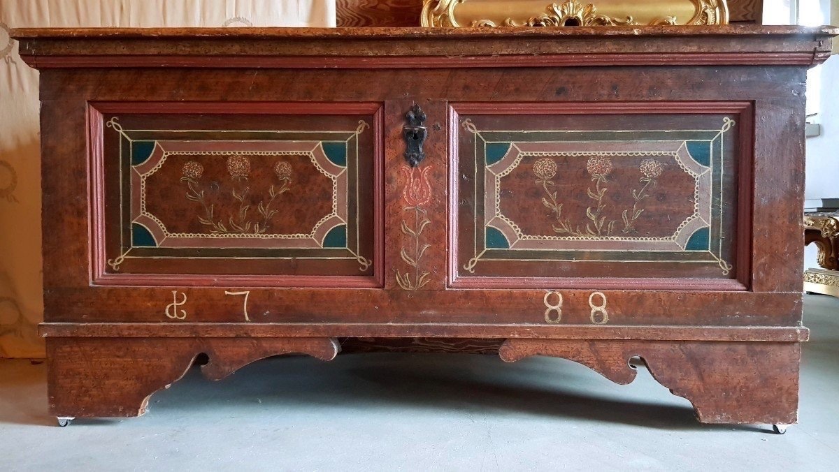 COFFRE DE MARIAGE TYROLIEN DU XVIII. L 151CM