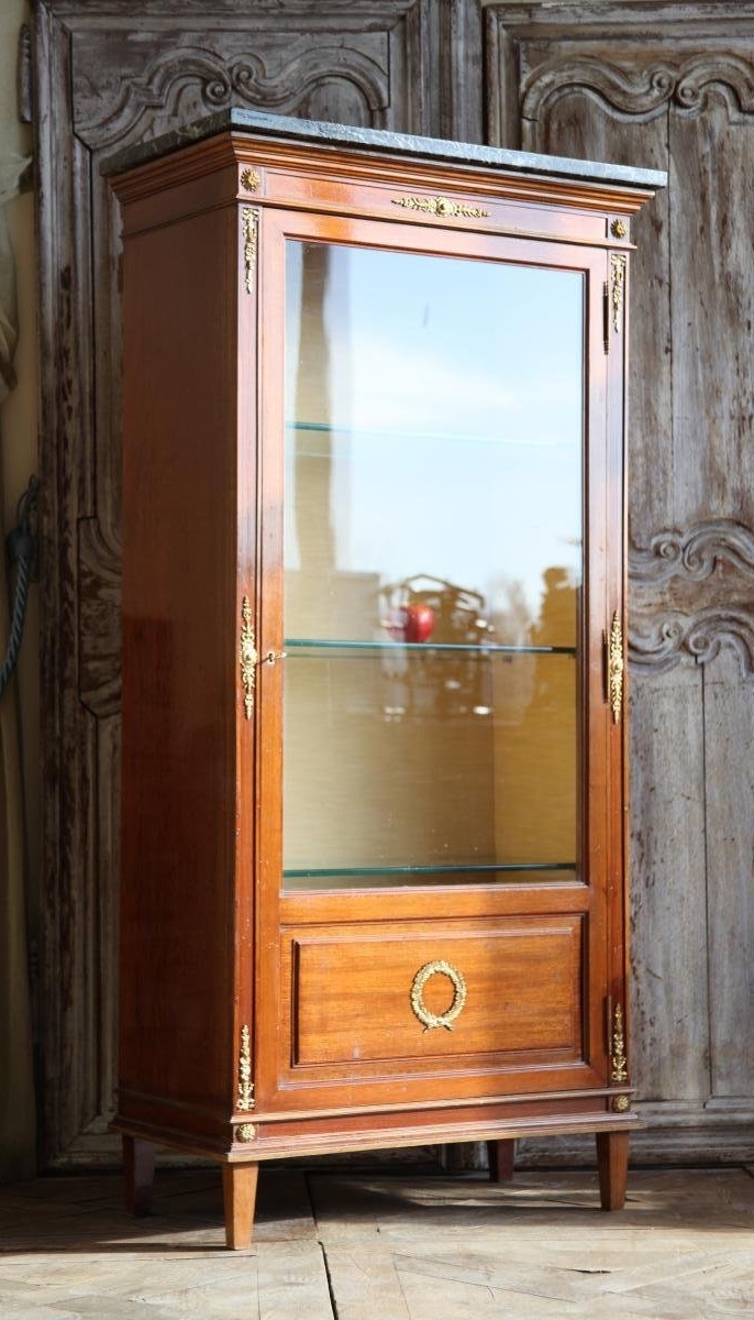 VITRINE EN ACAJOU AVEC DÉCOR EN BRONZE-photo-2