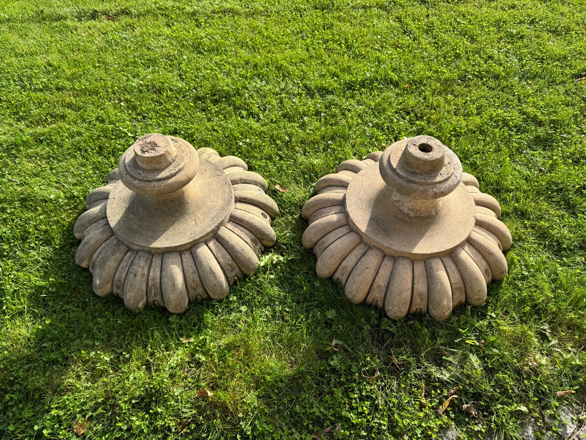 Deux vases décoratifs. Fragments. D-67cm-photo-2