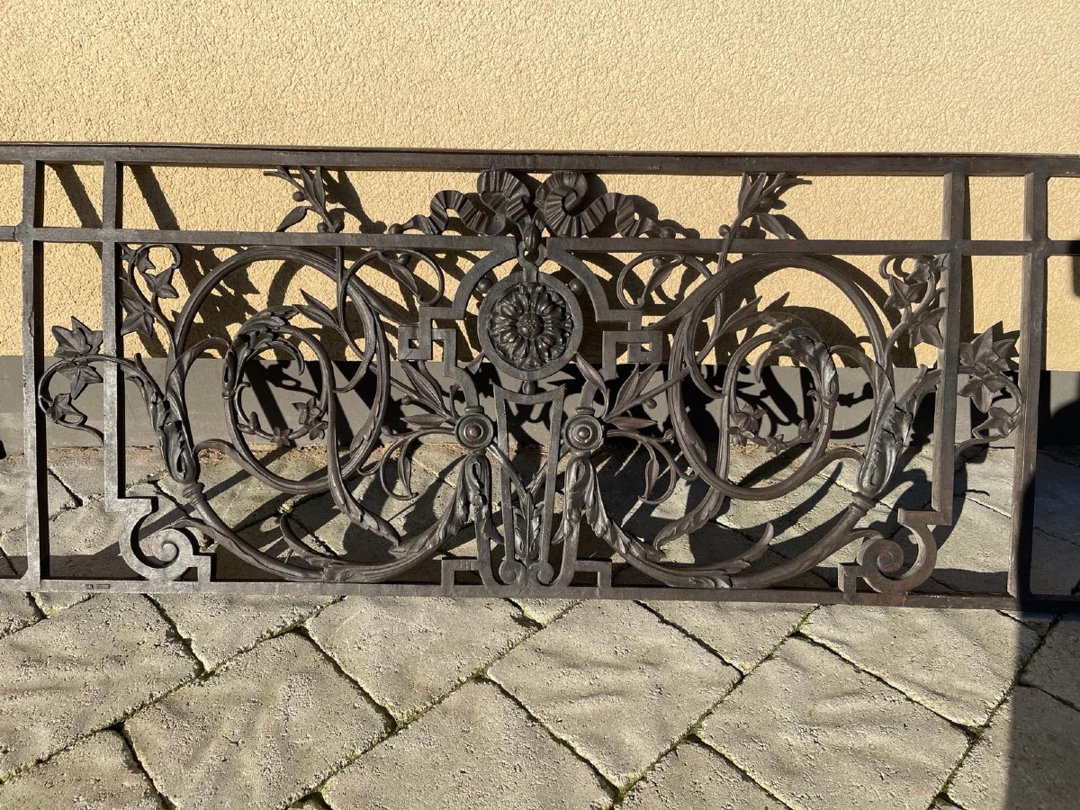 Grille de balcon. Signé-photo-2