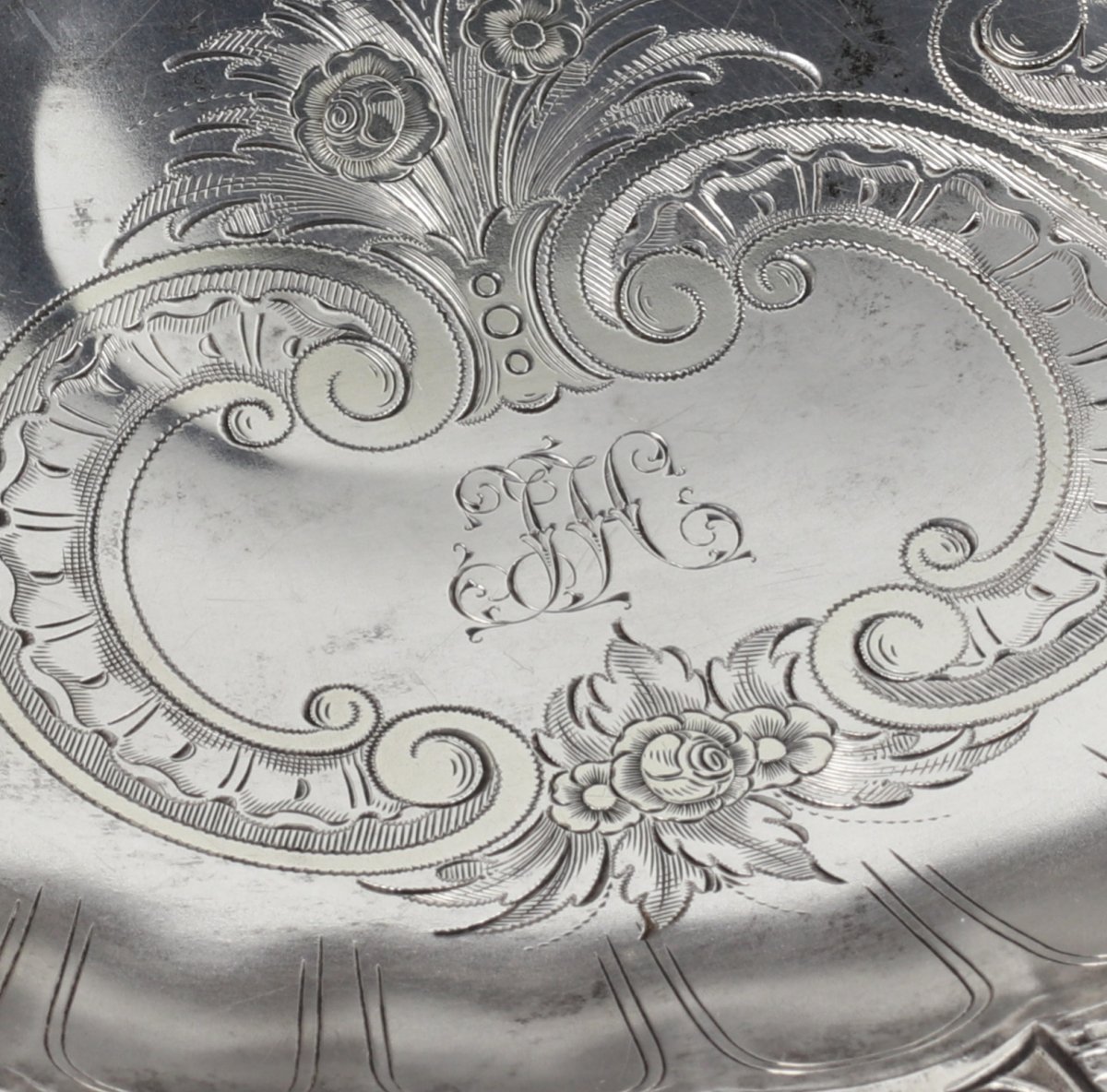 Neo-baroque Style Silver Cup. Bream. Nineteenth Century-photo-2