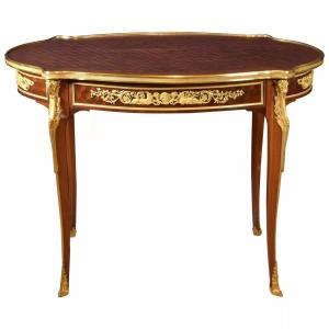 Table Ovale De Style Louis XVI, Modèle Adam Weisweiler.  
