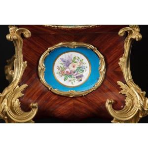 Table Box For Jewelry. Signed Barre Sèvres . L 58cm