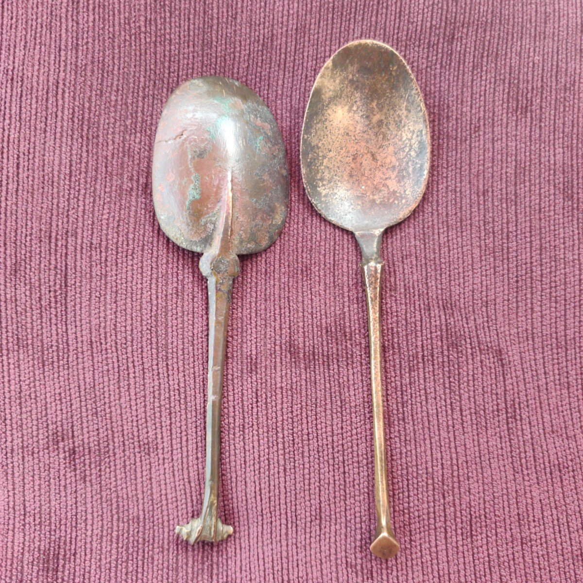 2 Bronze Spoons Mid 17th Century-photo-4