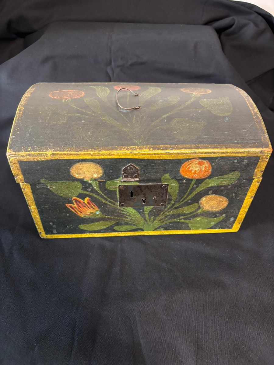 Coffret Normand peint milieu 19e siècle