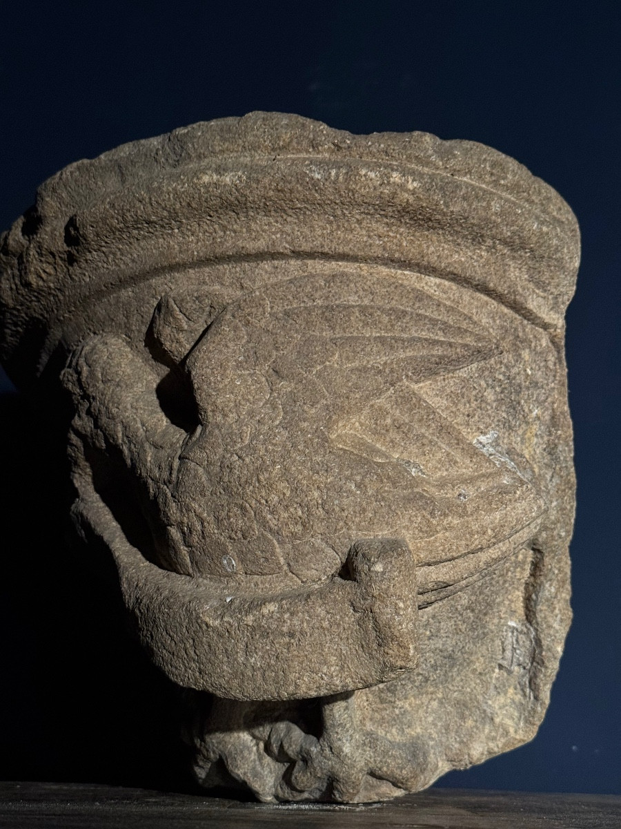 Romanesque Capital In Volcanic Stone, Auvergne, 13th Century -photo-3