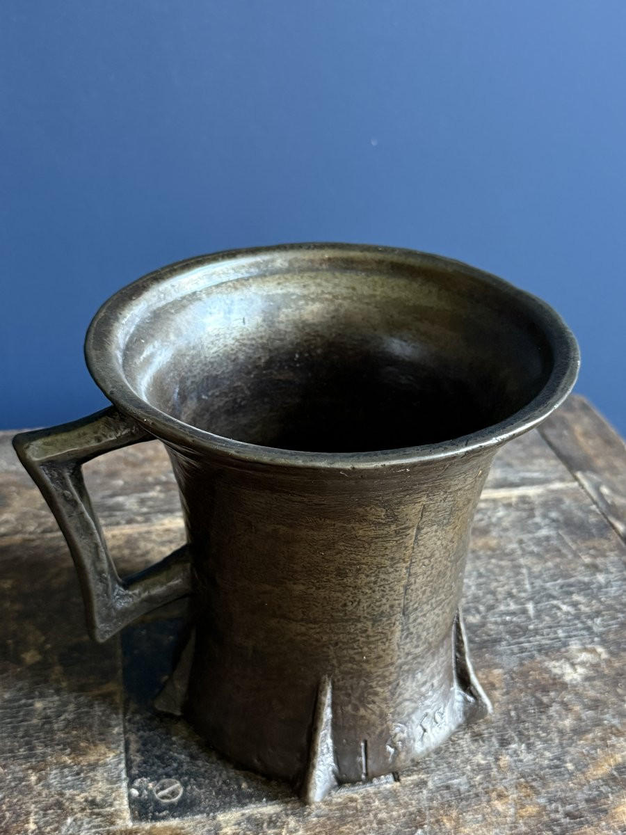 Mortier gothique en bronze, Allemagne milieu du XVIe siècle-photo-4