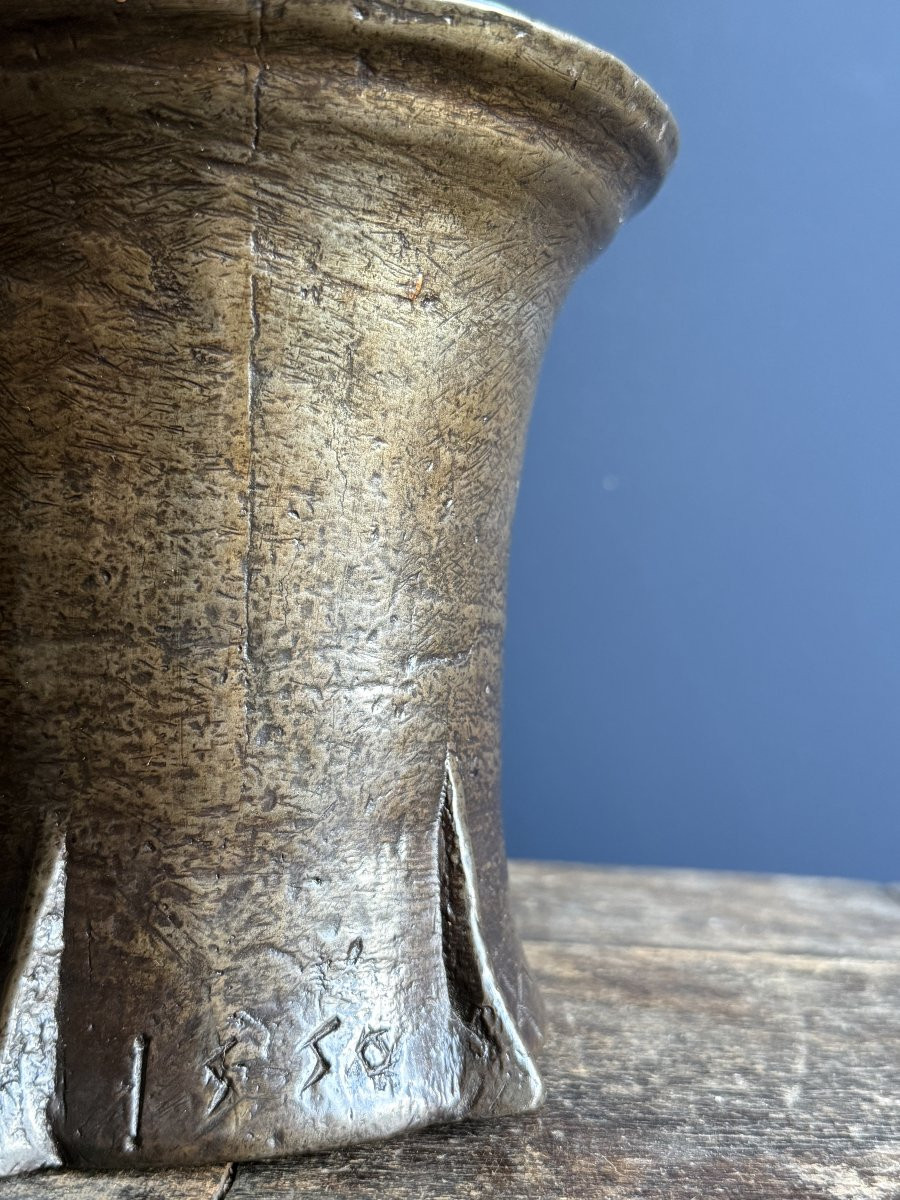 Mortier gothique en bronze, Allemagne milieu du XVIe siècle-photo-3